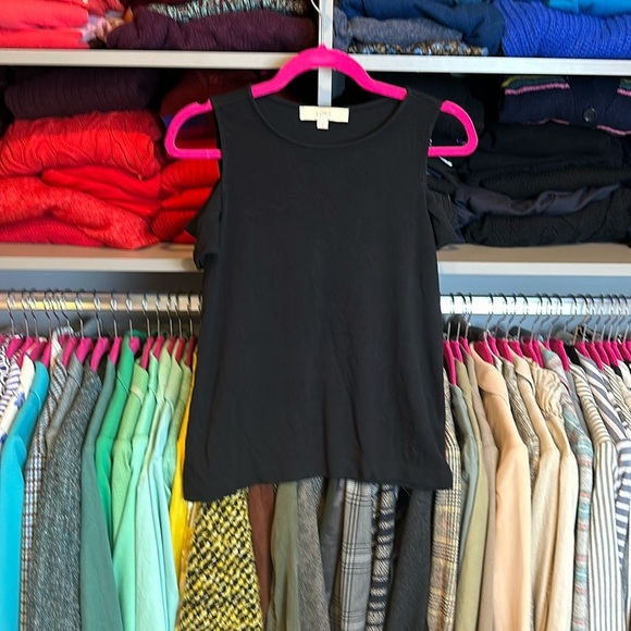 Loft black short sleeve cold shoulder top size XS - Picture 1 of 3